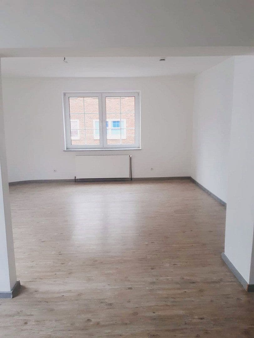 Pronájem bytu 4+1 100 m², Hagen, Severní Porýní-Vestfálsko Pronájem bytu 4+1 100 m², Hagen, Severní Porýní-Vestfálsko