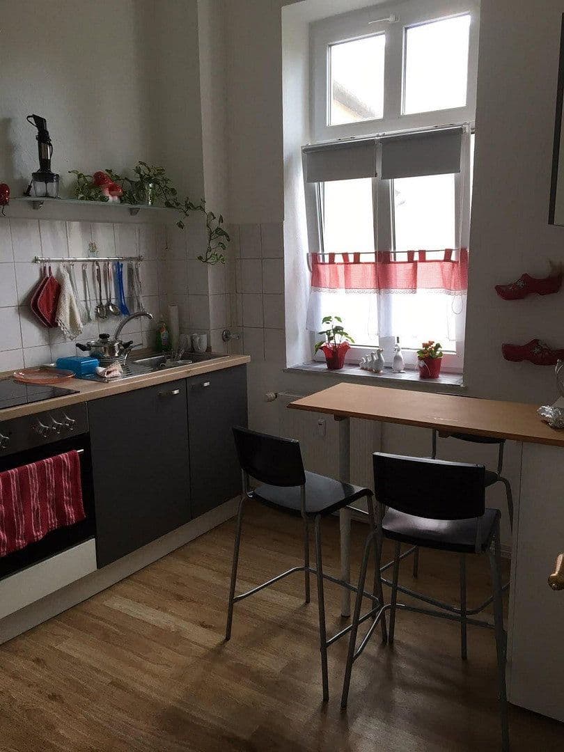Pronájem bytu 3+1 72 m², Güstrow, Mecklenburg-Vorpommern Pronájem bytu 3+1 72 m², Güstrow, Mecklenburg-Vorpommern