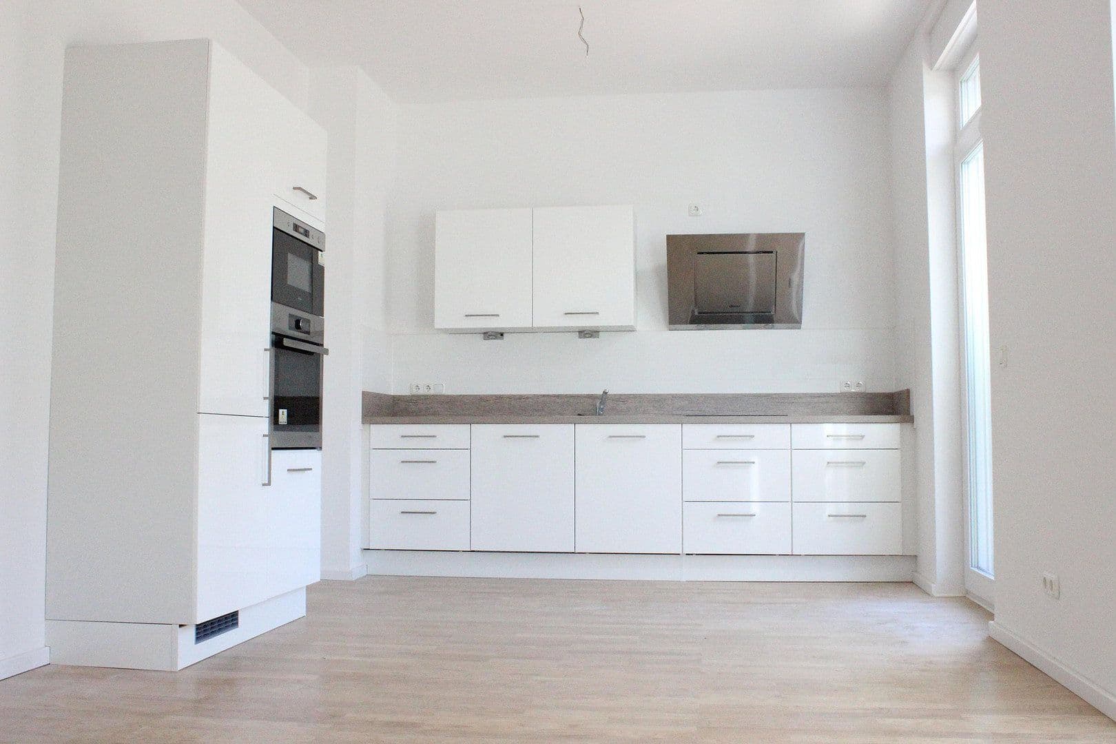 Pronájem bytu 3+kk 97 m², Sterndamm 66 F, Berlin, Berlín Pronájem bytu 3+kk 97 m², Sterndamm 66 F, Berlin, Berlín