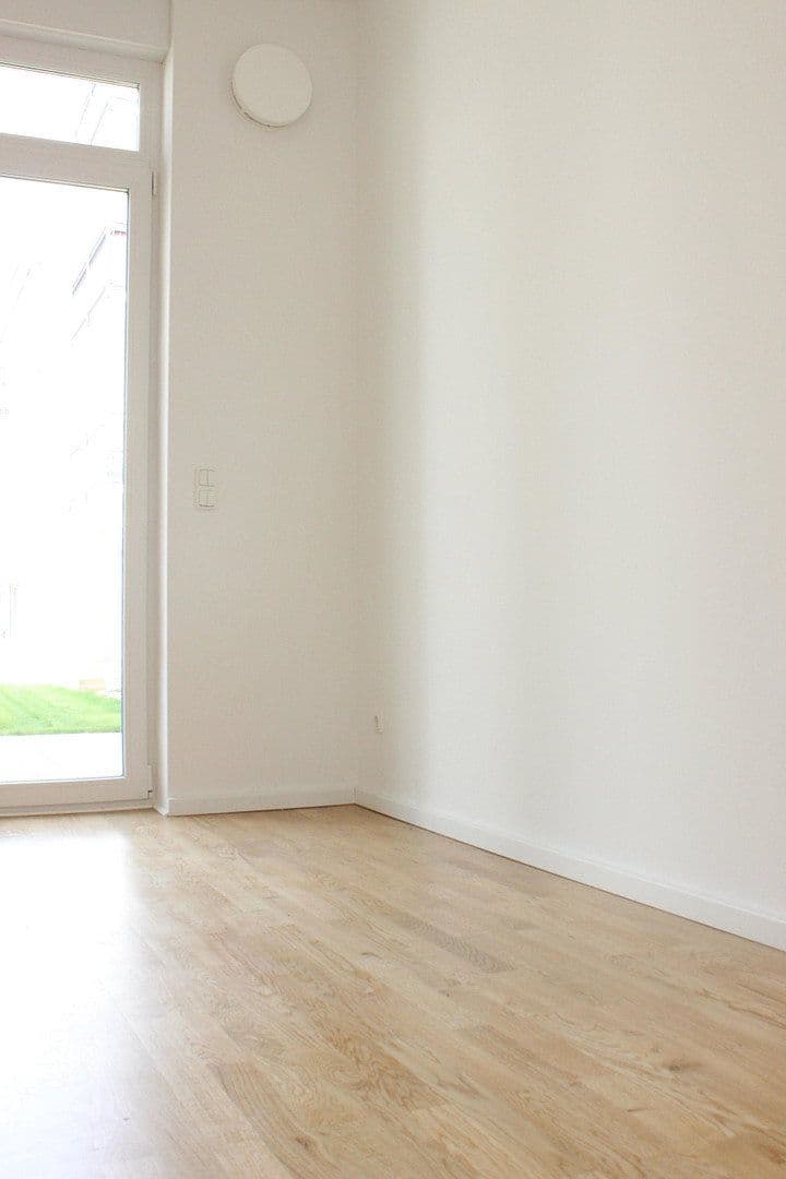 Pronájem bytu 3+kk 97 m², Sterndamm 66 F, Berlin, Berlín Pronájem bytu 3+kk 97 m², Sterndamm 66 F, Berlin, Berlín
