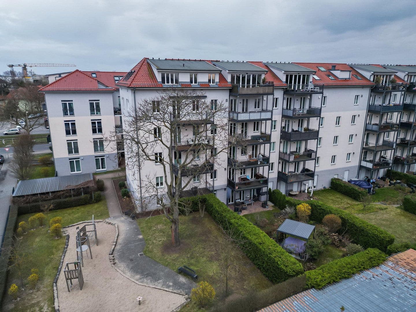Pronájem bytu 3+kk 97 m², Sterndamm 66 F, Berlin, Berlín Pronájem bytu 3+kk 97 m², Sterndamm 66 F, Berlin, Berlín