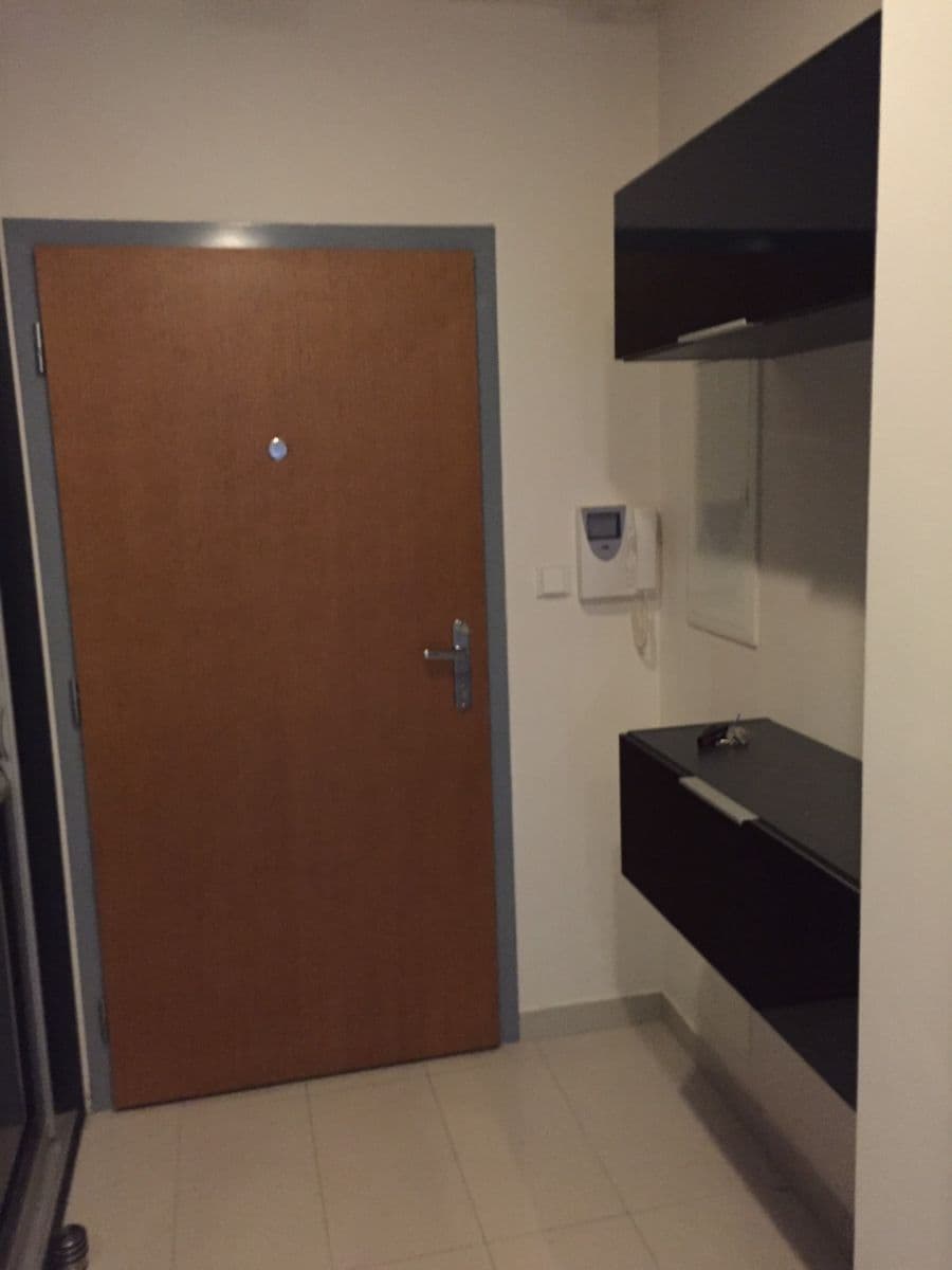 Pronájem bytu 2+kk 45 m², K Vltavě, Praha, Praha Pronájem bytu 2+kk 45 m², K Vltavě, Praha, Praha