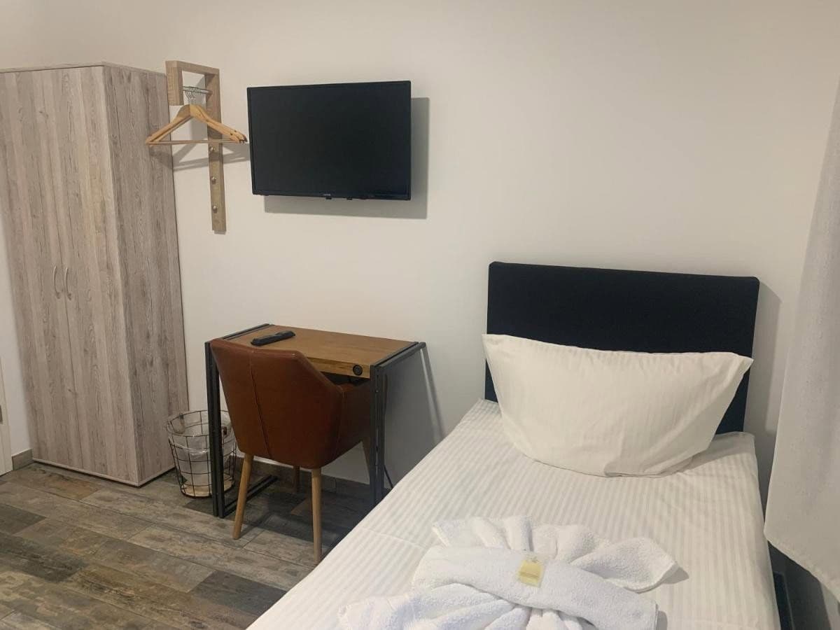 Pronájem bytu 1+1 15 m², Schömberg, Bádensko-Württembersko Pronájem bytu 1+1 15 m², Schömberg, Bádensko-Württembersko