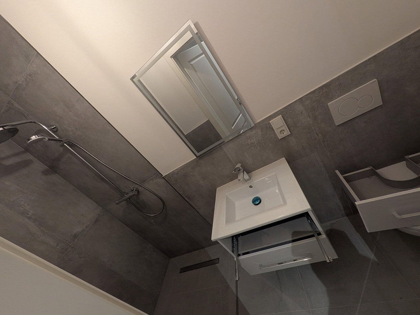 Pronájem bytu 5+1 133 m², Kirchstraße 6, Rüdesheim am Rhein, Hessen Pronájem bytu 5+1 133 m², Kirchstraße 6, Rüdesheim am Rhein, Hessen