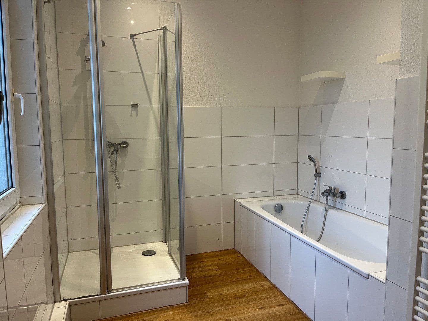 Pronájem bytu 3+1 83 m², Bremerhaven, Bremen Pronájem bytu 3+1 83 m², Bremerhaven, Bremen