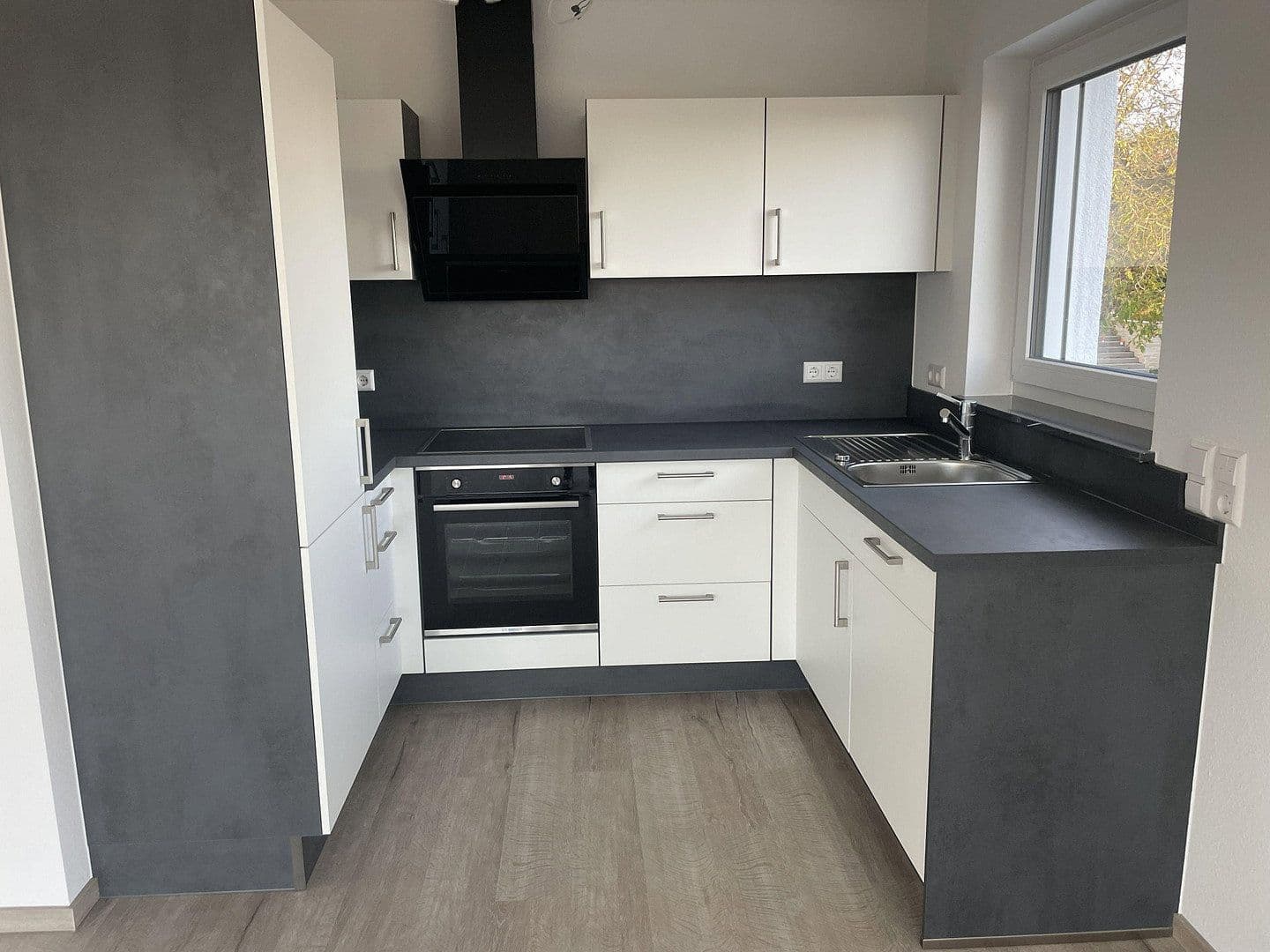 Pronájem bytu 3+1 83 m², Eichendorffstr.3, Rottenacker, Bádensko-Württembersko Pronájem bytu 3+1 83 m², Eichendorffstr.3, Rottenacker, Bádensko-Württembersko