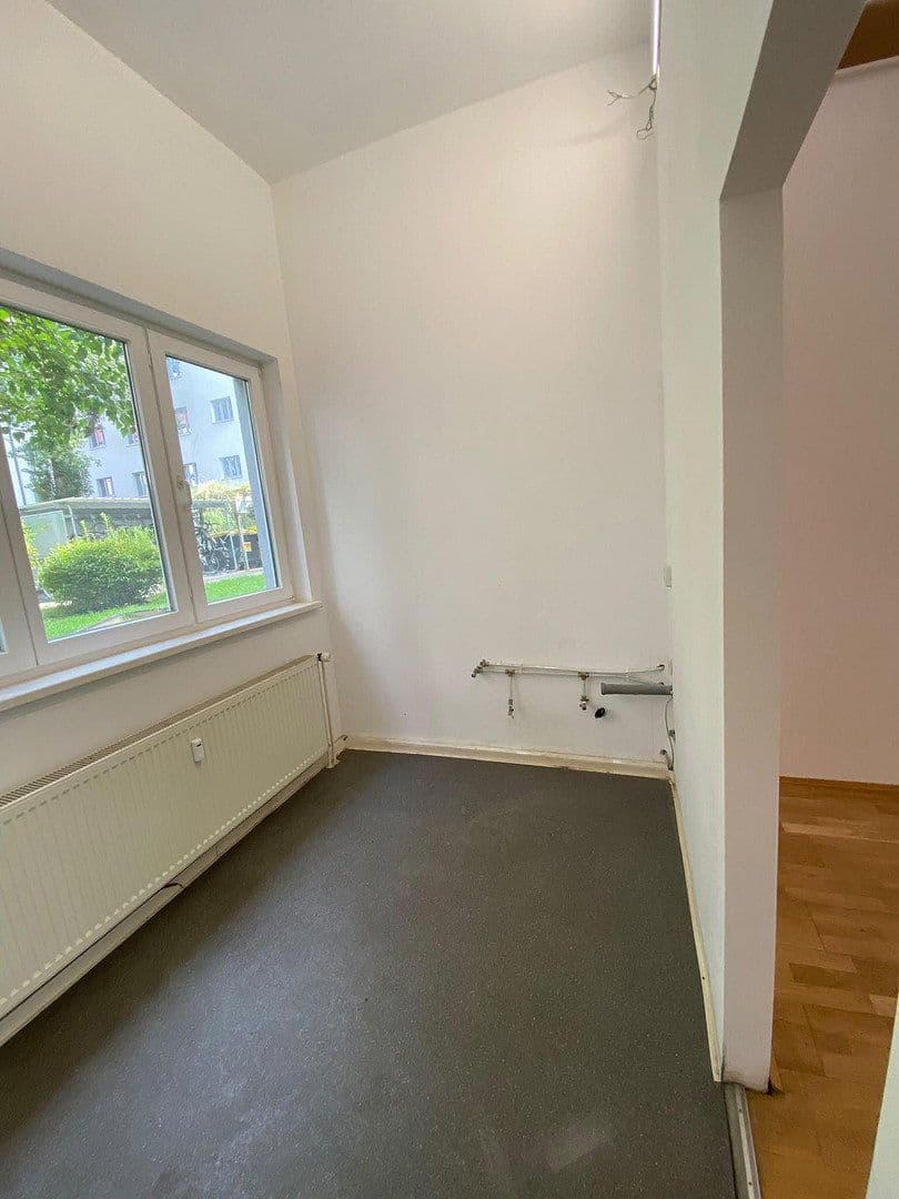 Prodej nebytového prostoru 170 m², Onckenstr.15, Berlin, Berlín Prodej nebytového prostoru 170 m², Onckenstr.15, Berlin, Berlín