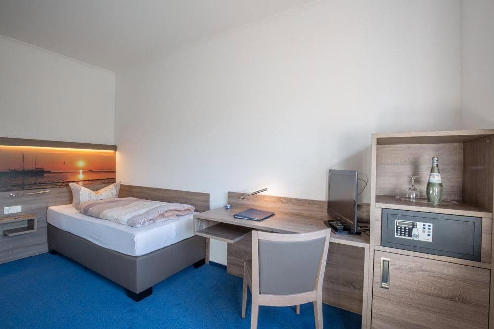 Prodej domu 140 m², pozemek 8.907 m², Hooger Fähre 6, Pellworm, Šlesvicko-Holštýnsko Prodej domu 140 m², pozemek 8.907 m², Hooger Fähre 6, Pellworm, Šlesvicko-Holštýnsko