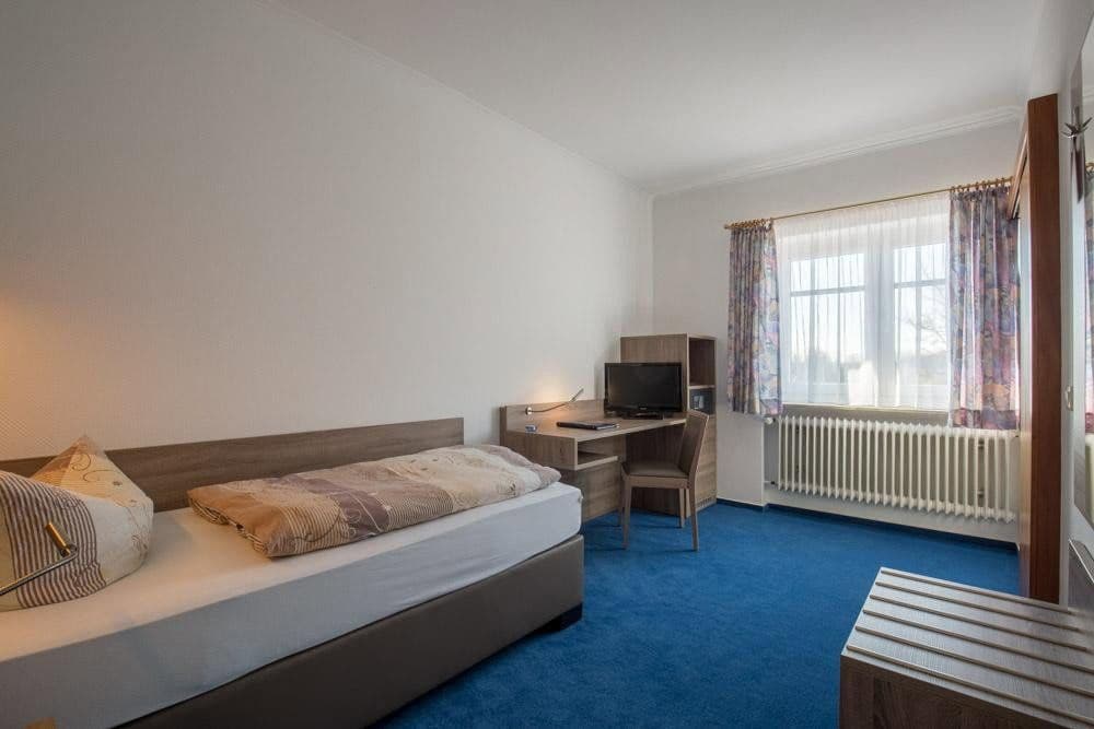 Prodej domu 140 m², pozemek 8.907 m², Hooger Fähre 6, Pellworm, Šlesvicko-Holštýnsko Prodej domu 140 m², pozemek 8.907 m², Hooger Fähre 6, Pellworm, Šlesvicko-Holštýnsko