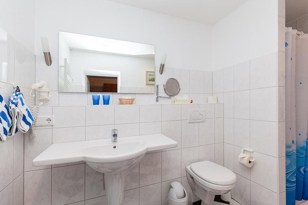 Prodej domu 140 m², pozemek 8.907 m², Hooger Fähre 6, Pellworm, Šlesvicko-Holštýnsko Prodej domu 140 m², pozemek 8.907 m², Hooger Fähre 6, Pellworm, Šlesvicko-Holštýnsko