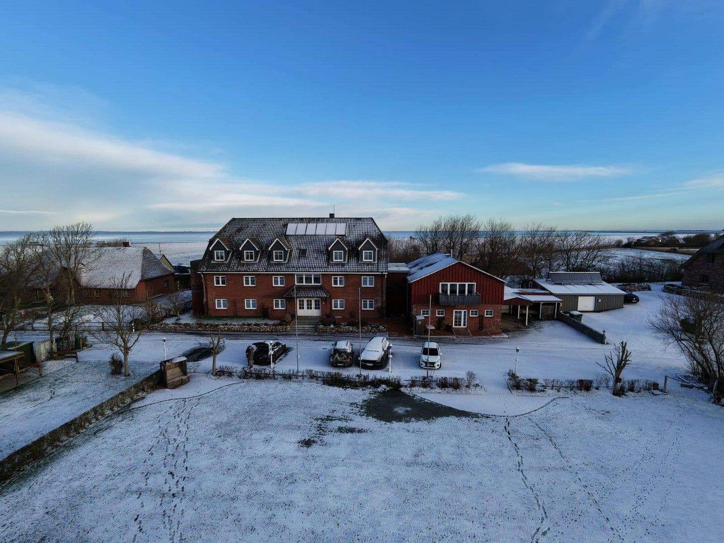Prodej domu 140 m², pozemek 8.907 m², Hooger Fähre 6, Pellworm, Šlesvicko-Holštýnsko Prodej domu 140 m², pozemek 8.907 m², Hooger Fähre 6, Pellworm, Šlesvicko-Holštýnsko