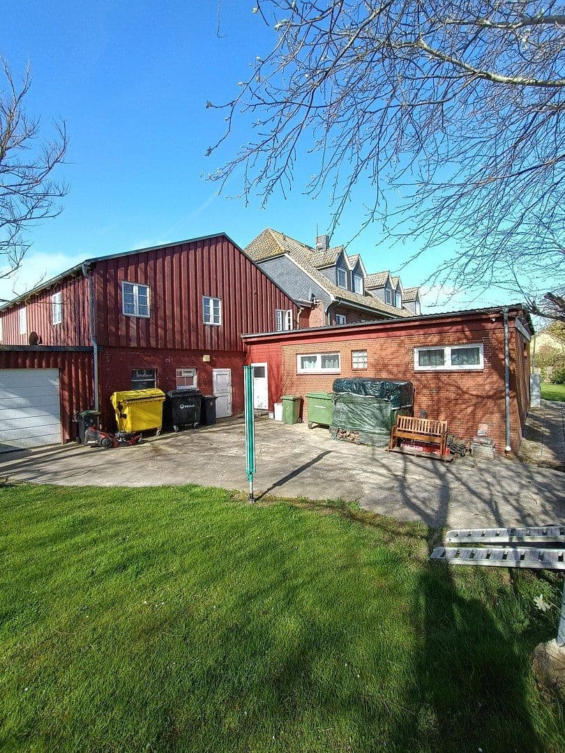 Prodej domu 140 m², pozemek 8.907 m², Hooger Fähre 6, Pellworm, Šlesvicko-Holštýnsko Prodej domu 140 m², pozemek 8.907 m², Hooger Fähre 6, Pellworm, Šlesvicko-Holštýnsko