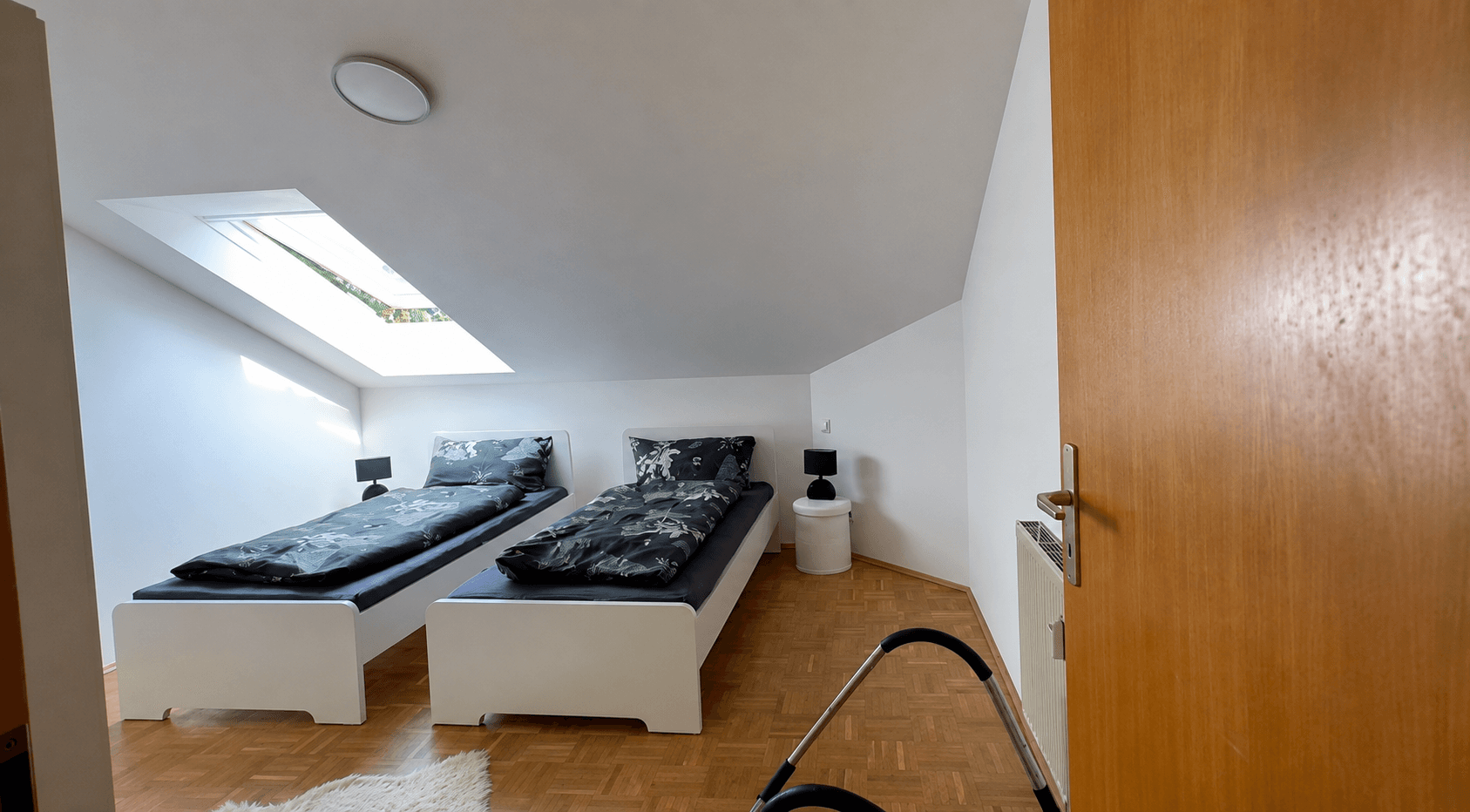 Pronájem bytu 2+1 62 m², Herrenberg, Bádensko-Württembersko Pronájem bytu 2+1 62 m², Herrenberg, Bádensko-Württembersko