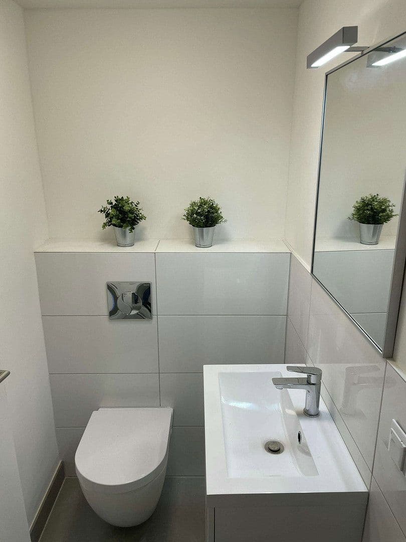 Pronájem bytu 2+1 64 m², Sandhausen, Bádensko-Württembersko Pronájem bytu 2+1 64 m², Sandhausen, Bádensko-Württembersko