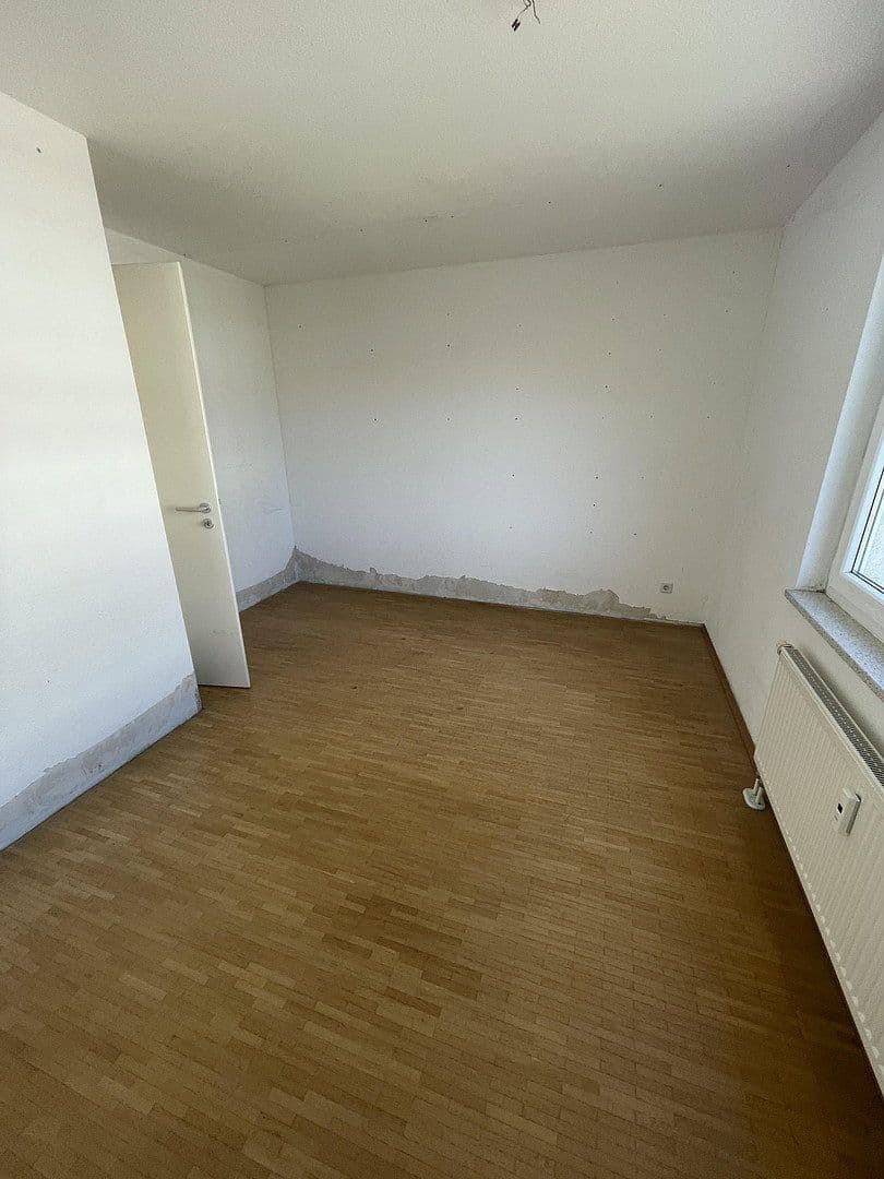 Prodej bytu 4+1 90 m², Köln, Severní Porýní-Vestfálsko Prodej bytu 4+1 90 m², Köln, Severní Porýní-Vestfálsko