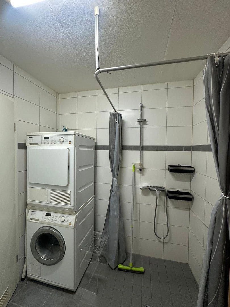 Pronájem bytu 2+1 60 m², Kohlenstraße 7/1, Rastatt, Bádensko-Württembersko Pronájem bytu 2+1 60 m², Kohlenstraße 7/1, Rastatt, Bádensko-Württembersko