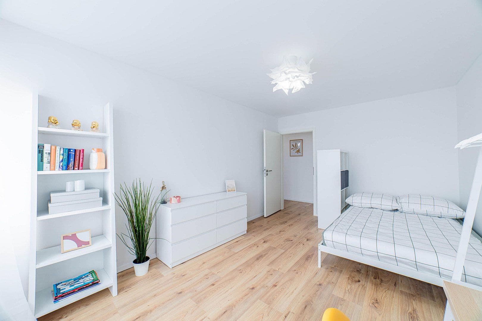 Prodej bytu 3+1 81 m², Am Europakanal, Erlangen, Bavorsko Prodej bytu 3+1 81 m², Am Europakanal, Erlangen, Bavorsko