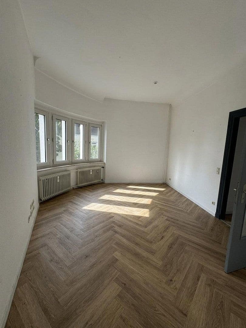 Prodej bytu 4+1 107 m², Gerichtsstraße 32, Witten, Severní Porýní-Vestfálsko Prodej bytu 4+1 107 m², Gerichtsstraße 32, Witten, Severní Porýní-Vestfálsko