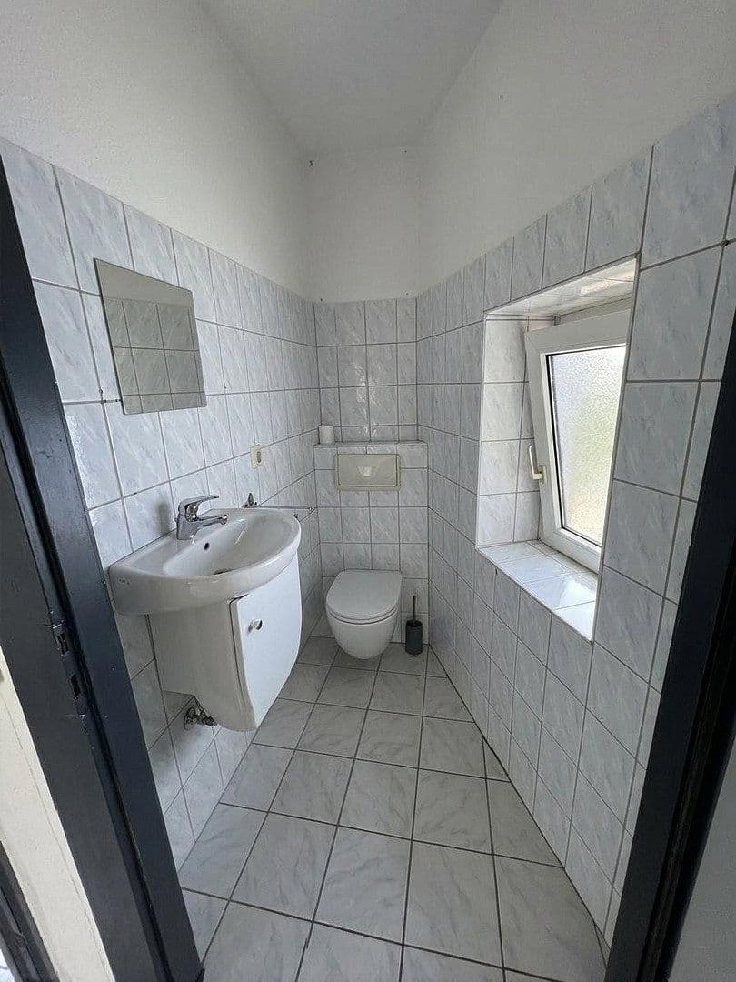Prodej bytu 4+1 107 m², Gerichtsstraße 32, Witten, Severní Porýní-Vestfálsko Prodej bytu 4+1 107 m², Gerichtsstraße 32, Witten, Severní Porýní-Vestfálsko