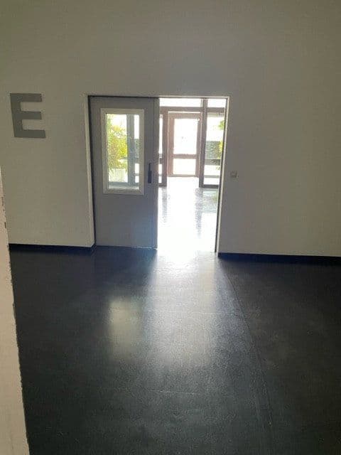 Pronájem kanceláře 370 m², Mollenbachstraße 14, Leonberg, Bádensko-Württembersko Pronájem kanceláře 370 m², Mollenbachstraße 14, Leonberg, Bádensko-Württembersko