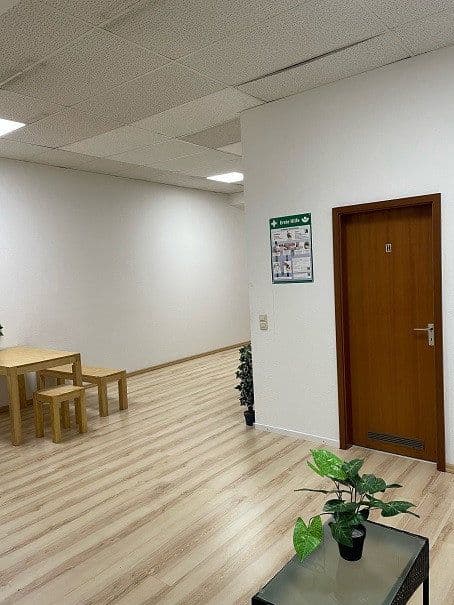 Pronájem kanceláře 370 m², Mollenbachstraße 14, Leonberg, Bádensko-Württembersko Pronájem kanceláře 370 m², Mollenbachstraße 14, Leonberg, Bádensko-Württembersko
