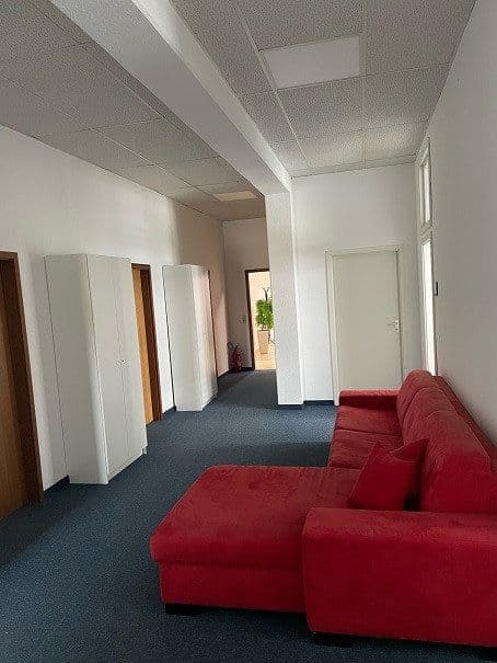 Pronájem kanceláře 370 m², Mollenbachstraße 14, Leonberg, Bádensko-Württembersko Pronájem kanceláře 370 m², Mollenbachstraße 14, Leonberg, Bádensko-Württembersko