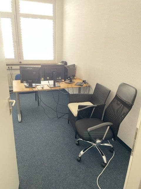 Pronájem kanceláře 370 m², Mollenbachstraße 14, Leonberg, Bádensko-Württembersko Pronájem kanceláře 370 m², Mollenbachstraße 14, Leonberg, Bádensko-Württembersko
