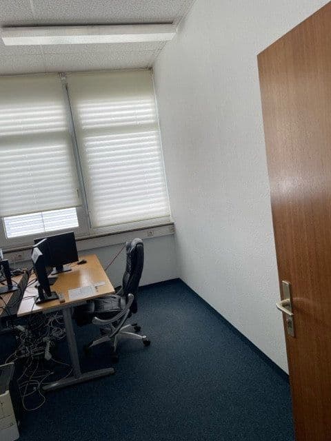 Pronájem kanceláře 370 m², Mollenbachstraße 14, Leonberg, Bádensko-Württembersko Pronájem kanceláře 370 m², Mollenbachstraße 14, Leonberg, Bádensko-Württembersko