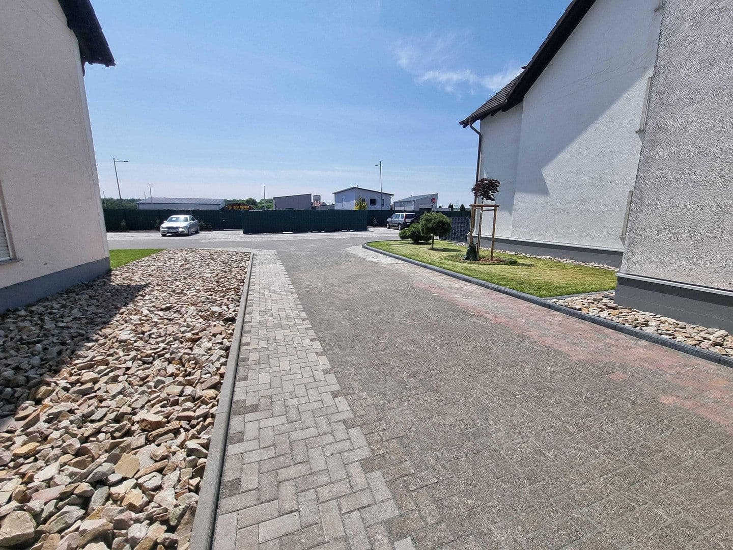 Prodej domu 2.677 m², pozemek 3.863 m², Seufzerweg 2-4, Ramstein-Miesenbach, Porýní-Falc Prodej domu 2.677 m², pozemek 3.863 m², Seufzerweg 2-4, Ramstein-Miesenbach, Porýní-Falc