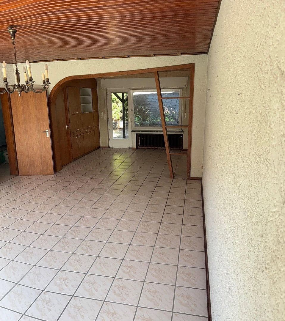 Prodej domu 113 m², pozemek 736 m², Kerken, Severní Porýní-Vestfálsko Prodej domu 113 m², pozemek 736 m², Kerken, Severní Porýní-Vestfálsko