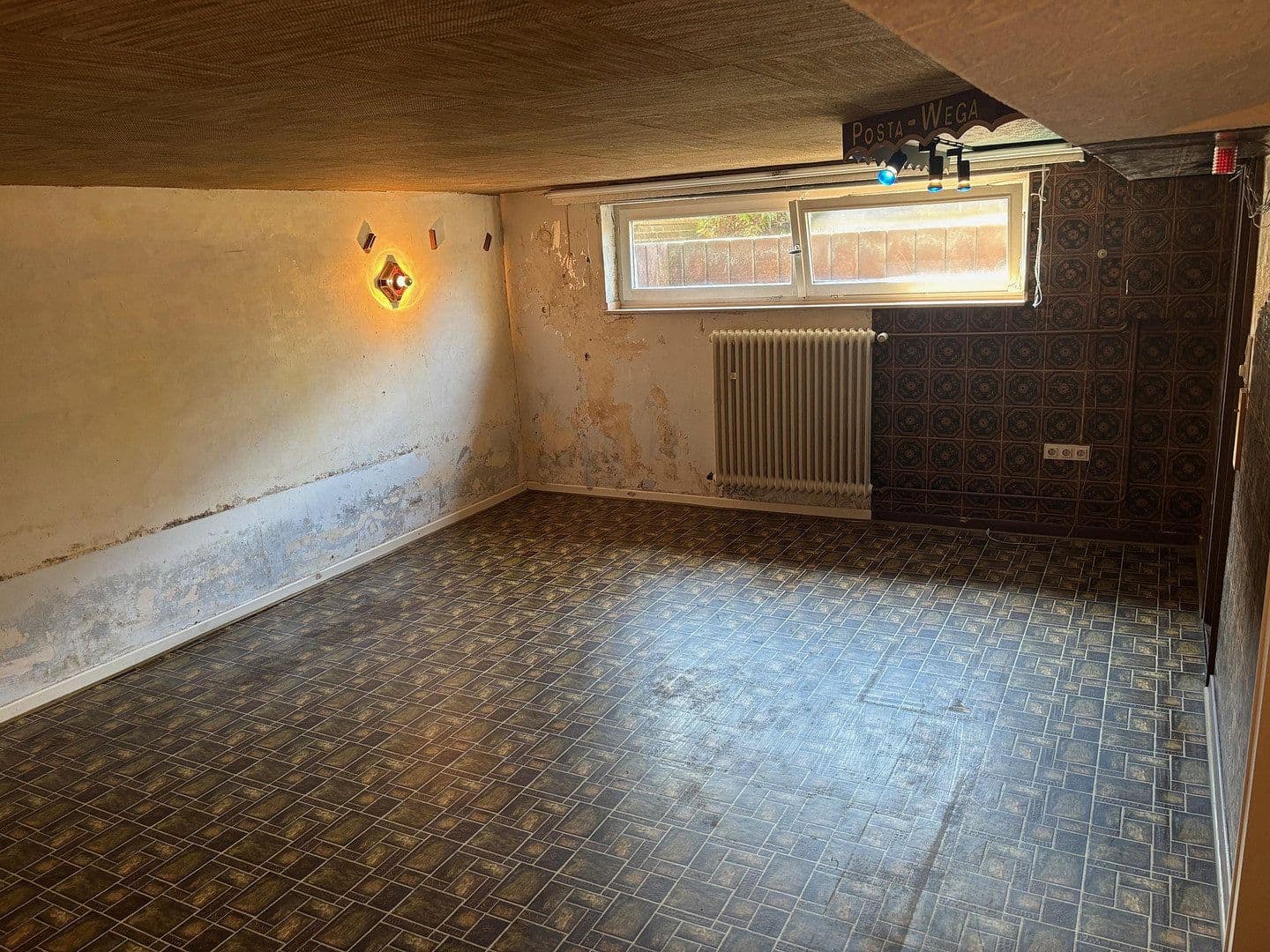Prodej domu 113 m², pozemek 736 m², Kerken, Severní Porýní-Vestfálsko Prodej domu 113 m², pozemek 736 m², Kerken, Severní Porýní-Vestfálsko