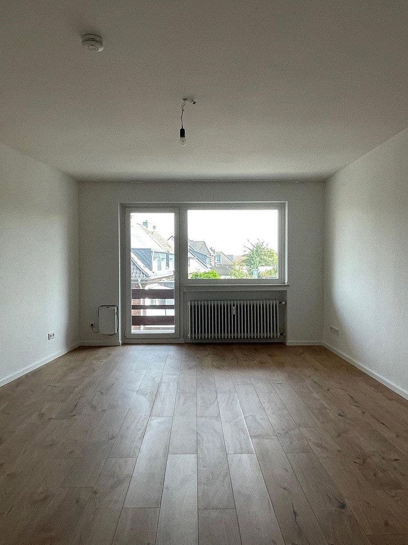 Pronájem bytu 2+1 77 m², Feldstr. 1, Meerbusch, Severní Porýní-Vestfálsko Pronájem bytu 2+1 77 m², Feldstr. 1, Meerbusch, Severní Porýní-Vestfálsko