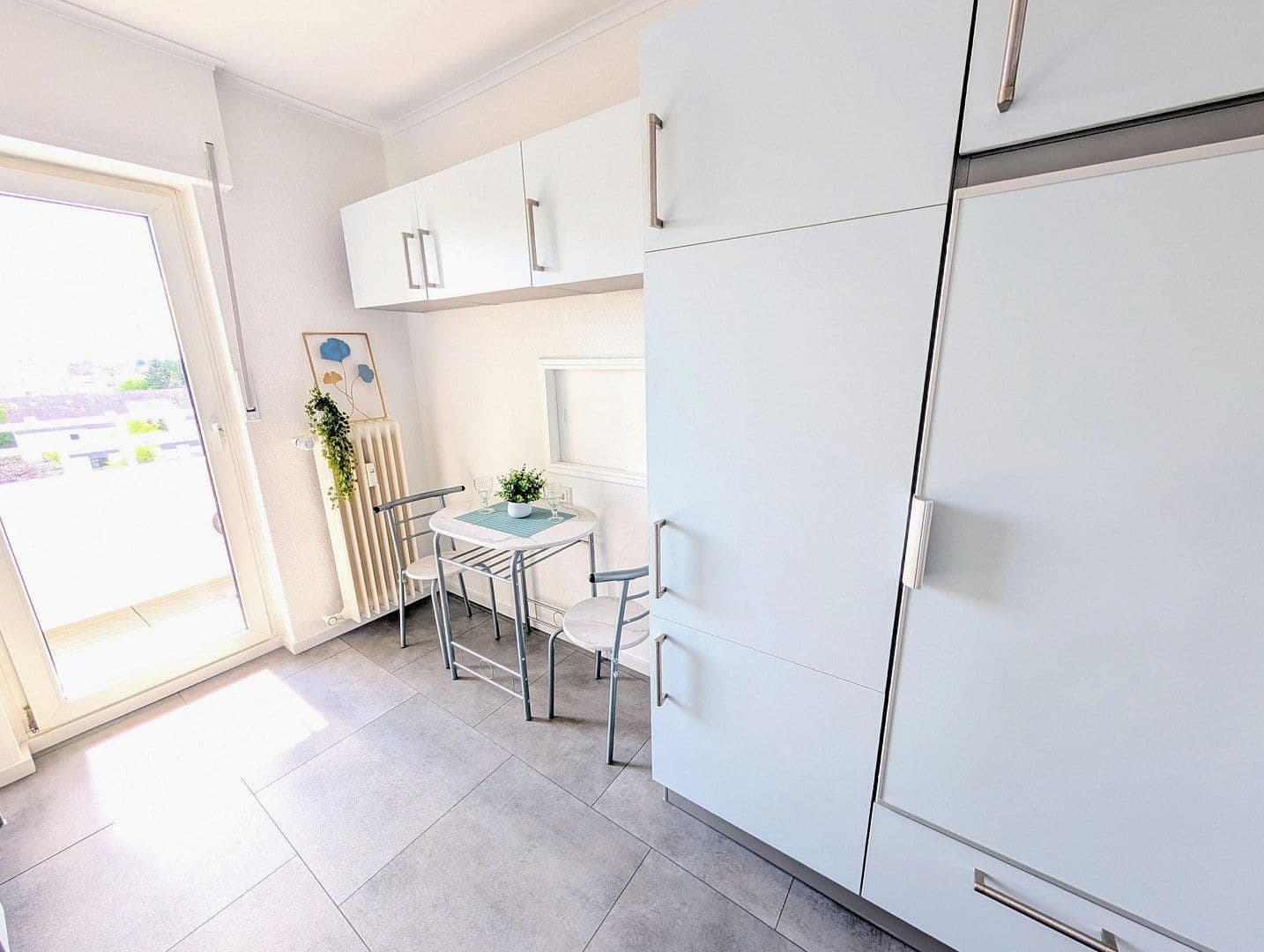 Prodej bytu 3+1 76 m², Rheinecke 27, Ludwigshafen am Rhein, Porýní-Falc Prodej bytu 3+1 76 m², Rheinecke 27, Ludwigshafen am Rhein, Porýní-Falc