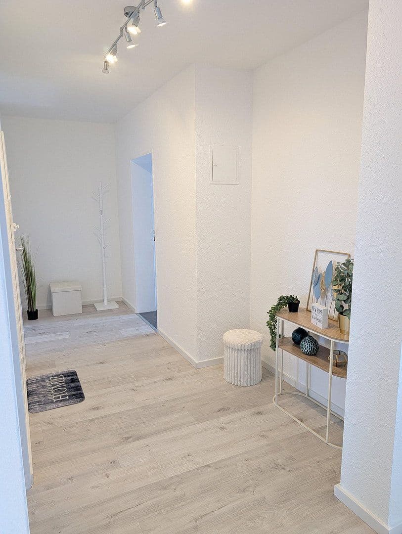 Prodej bytu 3+1 76 m², Rheinecke 27, Ludwigshafen am Rhein, Porýní-Falc Prodej bytu 3+1 76 m², Rheinecke 27, Ludwigshafen am Rhein, Porýní-Falc