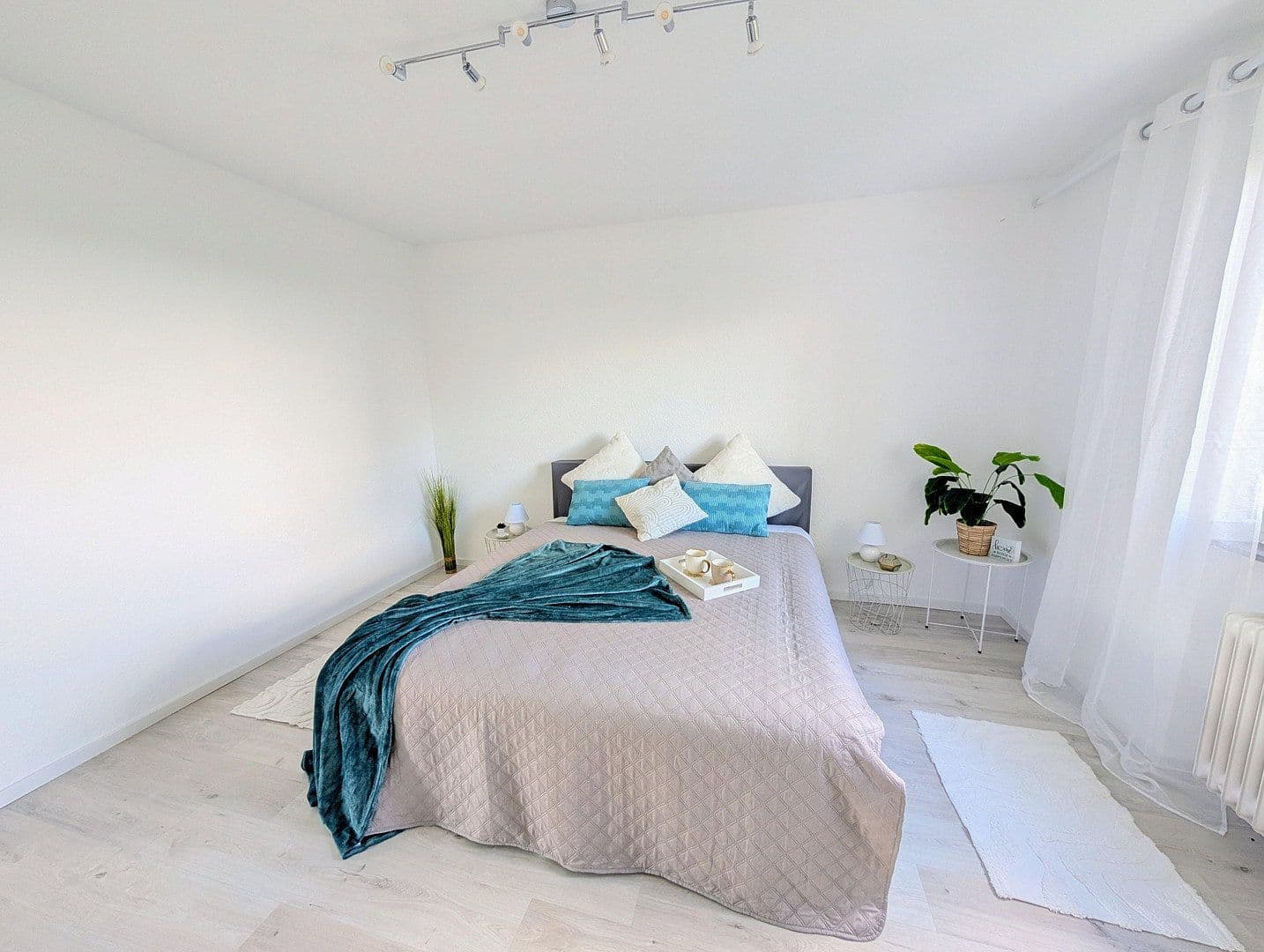Prodej bytu 3+1 76 m², Rheinecke 27, Ludwigshafen am Rhein, Porýní-Falc Prodej bytu 3+1 76 m², Rheinecke 27, Ludwigshafen am Rhein, Porýní-Falc