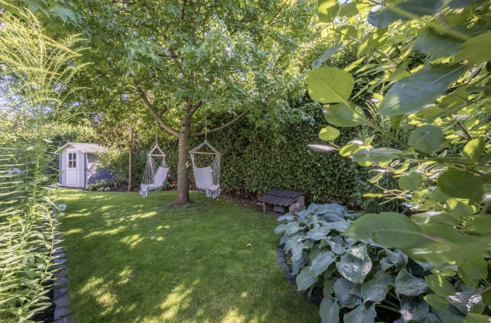 Prodej domu 270 m², pozemek 734 m², Philipp-Schnell-Strasse 31-33, Frankfurt, Hessen Prodej domu 270 m², pozemek 734 m², Philipp-Schnell-Strasse 31-33, Frankfurt, Hessen