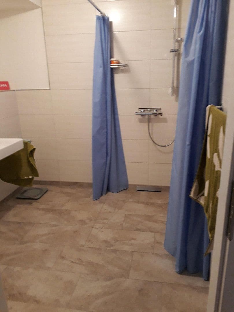 Pronájem bytu 3+1 97 m², Martin-Lutherstr.23, Lahr/Schwarzwald, Bádensko-Württembersko Pronájem bytu 3+1 97 m², Martin-Lutherstr.23, Lahr/Schwarzwald, Bádensko-Württembersko