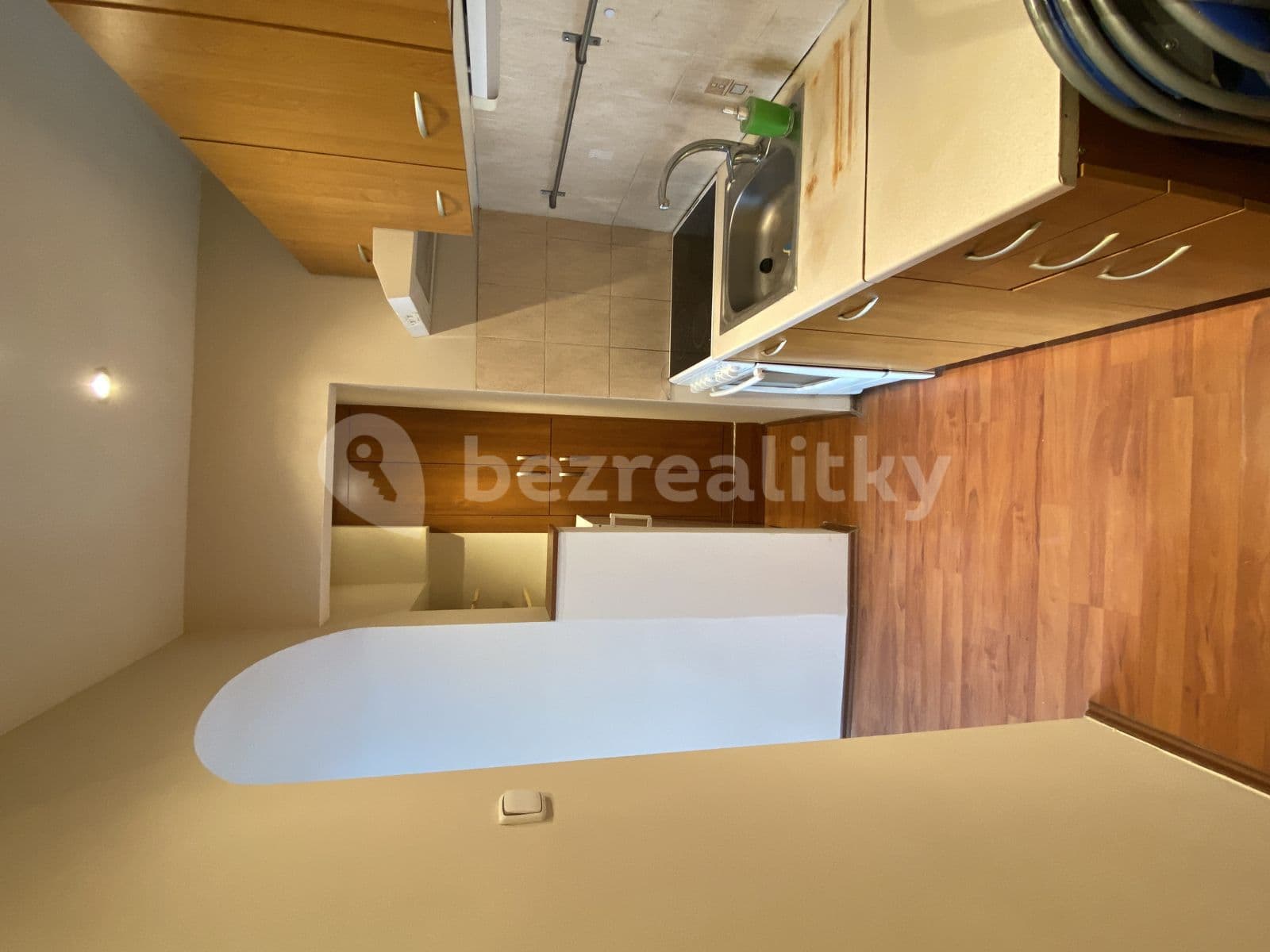 Pronájem bytu 1+kk 34 m², Sekaninova, Praha, Praha Pronájem bytu 1+kk 34 m², Sekaninova, Praha, Praha