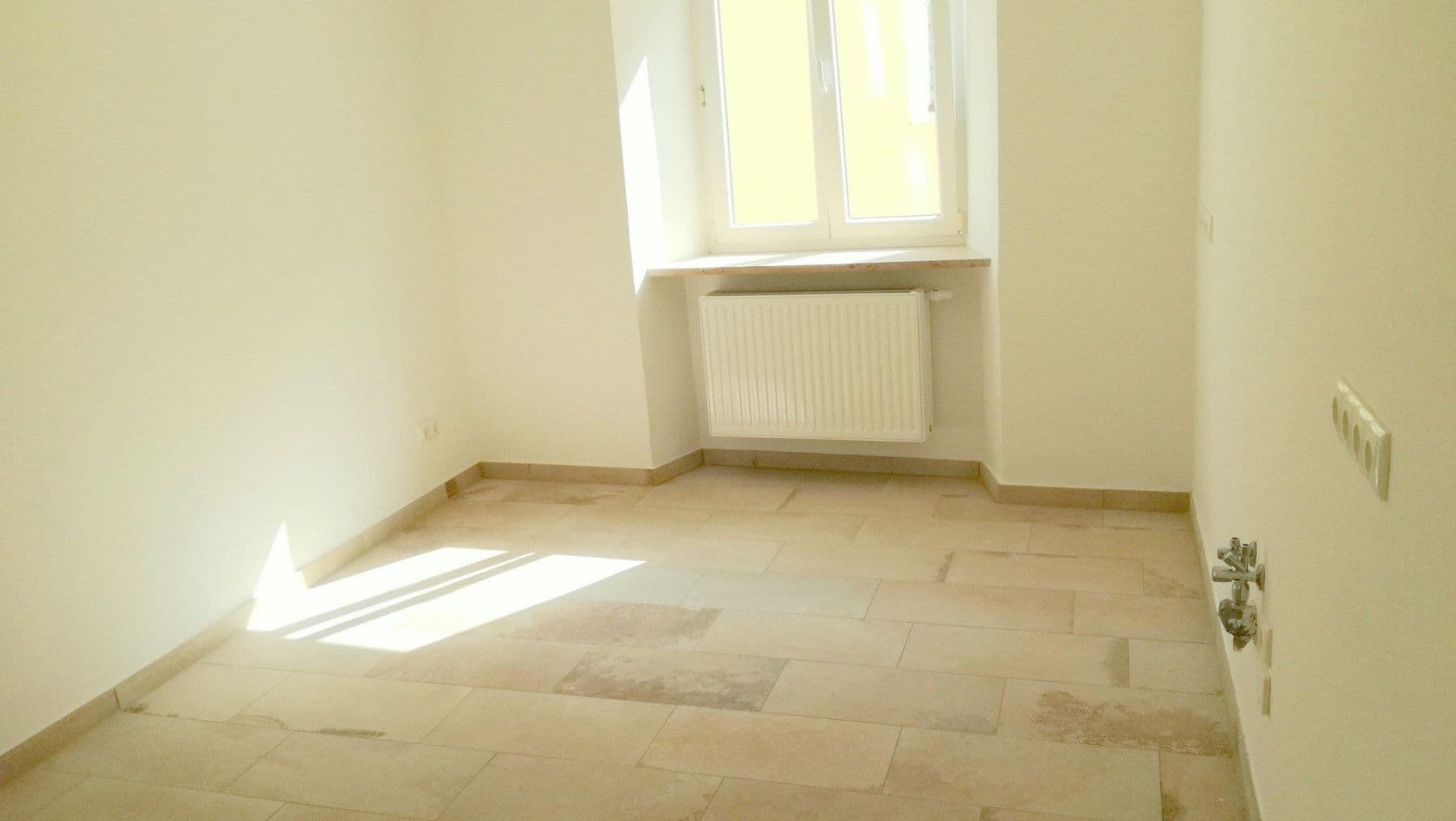 Pronájem bytu 3+1 79 m², Kelheim, Bavorsko Pronájem bytu 3+1 79 m², Kelheim, Bavorsko