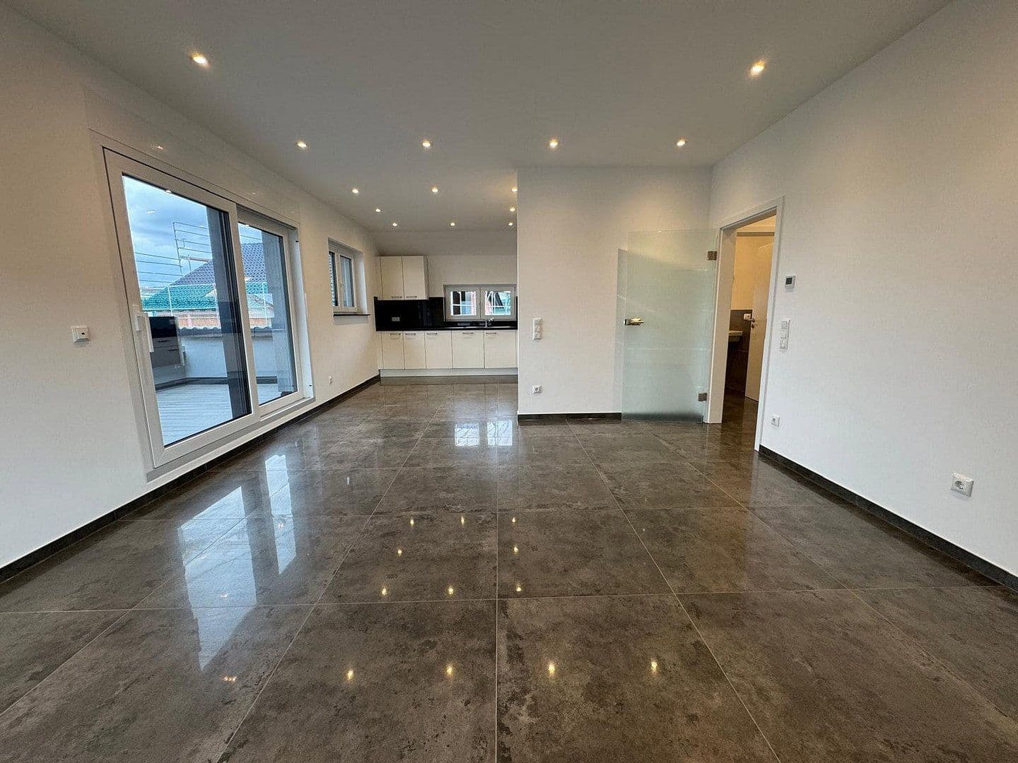 Pronájem domu 235 m², pozemek 50 m², Rodenbach, Hessen Pronájem domu 235 m², pozemek 50 m², Rodenbach, Hessen