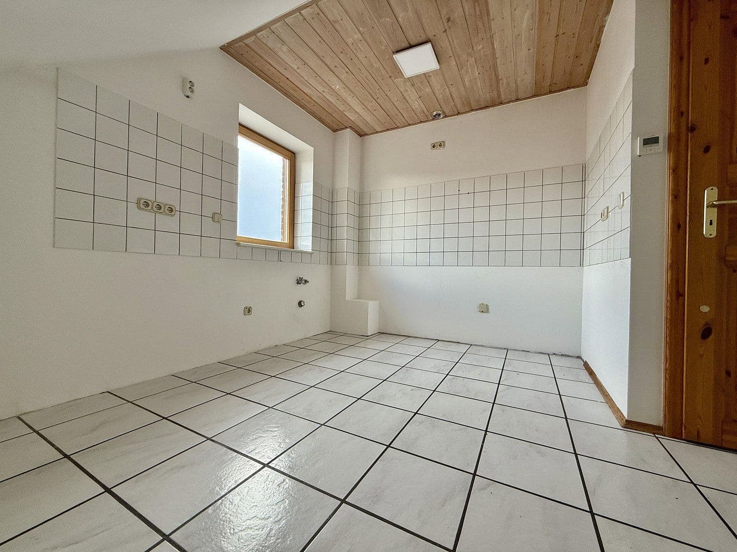 Prodej bytu 4+1 85 m², Wesseling, Severní Porýní-Vestfálsko Prodej bytu 4+1 85 m², Wesseling, Severní Porýní-Vestfálsko