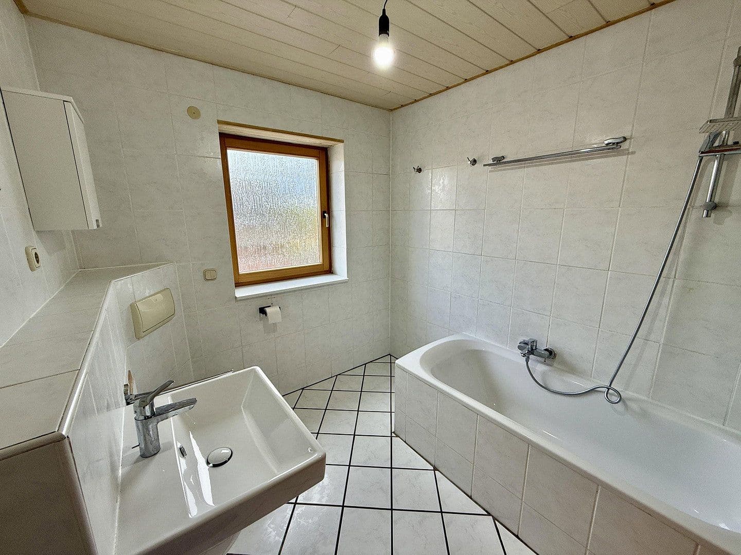Prodej bytu 4+1 85 m², Wesseling, Severní Porýní-Vestfálsko Prodej bytu 4+1 85 m², Wesseling, Severní Porýní-Vestfálsko