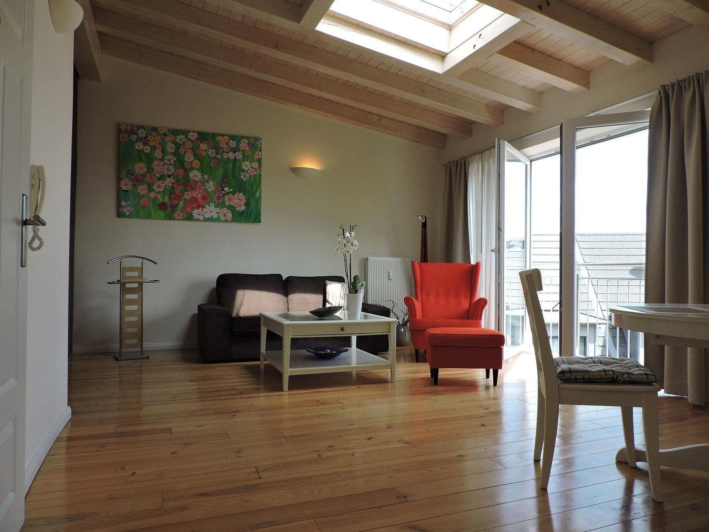 Pronájem bytu 1+1 47 m², Rostock, Mecklenburg-Vorpommern Pronájem bytu 1+1 47 m², Rostock, Mecklenburg-Vorpommern