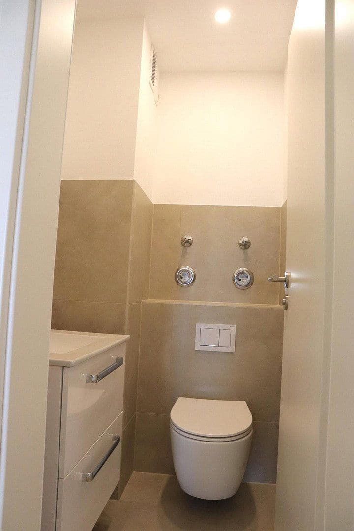 Prodej bytu 3+1 91 m², Multring 7, Weinheim, Bádensko-Württembersko Prodej bytu 3+1 91 m², Multring 7, Weinheim, Bádensko-Württembersko