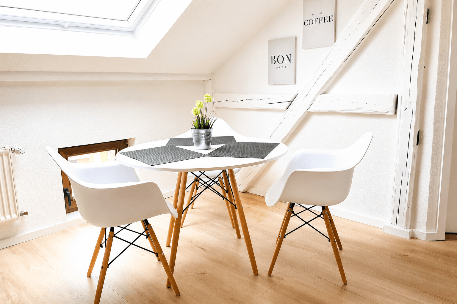 Pronájem bytu 2+1 59 m², Max-Pechstein-Str. 2, Cvikov, Sasko Pronájem bytu 2+1 59 m², Max-Pechstein-Str. 2, Cvikov, Sasko