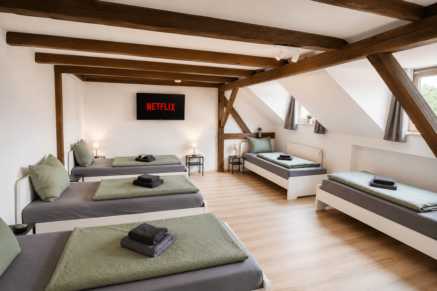 Pronájem bytu 2+1 59 m², Max-Pechstein-Str. 2, Cvikov, Sasko Pronájem bytu 2+1 59 m², Max-Pechstein-Str. 2, Cvikov, Sasko