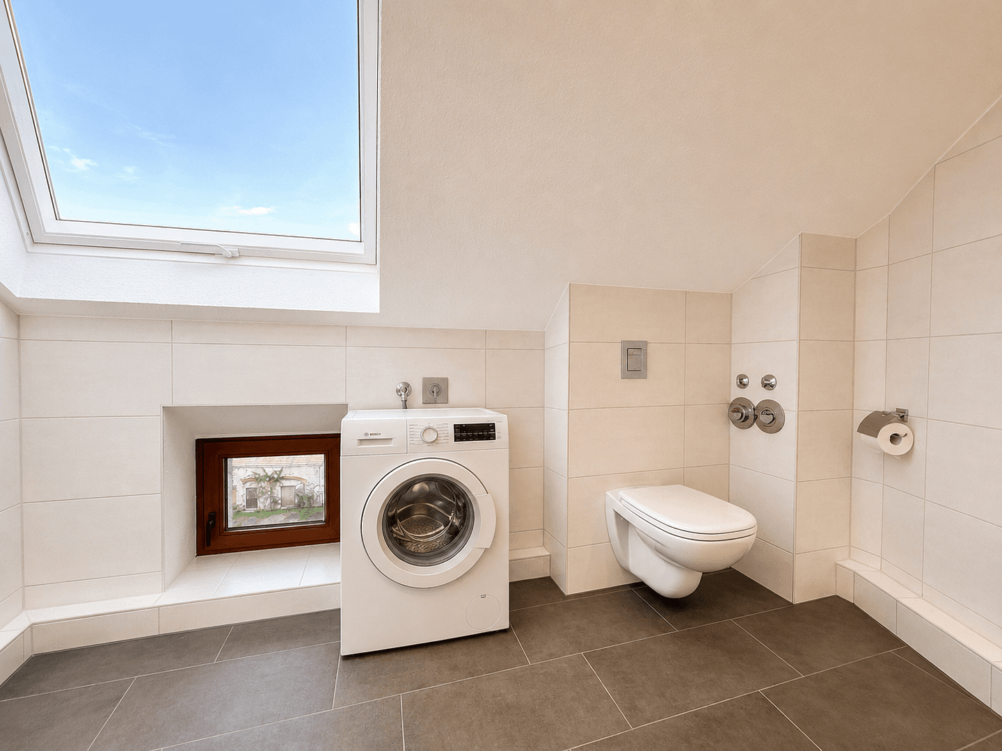 Pronájem bytu 2+1 59 m², Max-Pechstein-Str. 2, Cvikov, Sasko Pronájem bytu 2+1 59 m², Max-Pechstein-Str. 2, Cvikov, Sasko