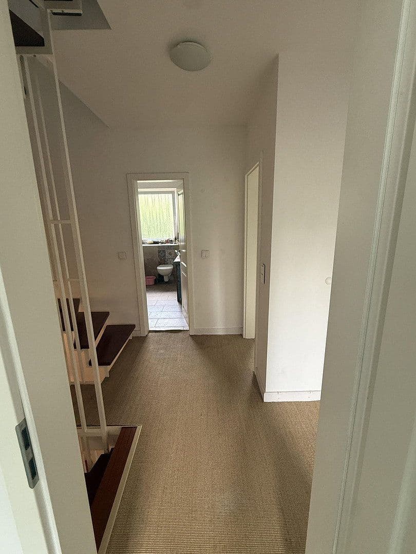 Pronájem domu 150 m², pozemek 400 m², Tunnkoppelring 55a, Hamburg, Hamburg Pronájem domu 150 m², pozemek 400 m², Tunnkoppelring 55a, Hamburg, Hamburg