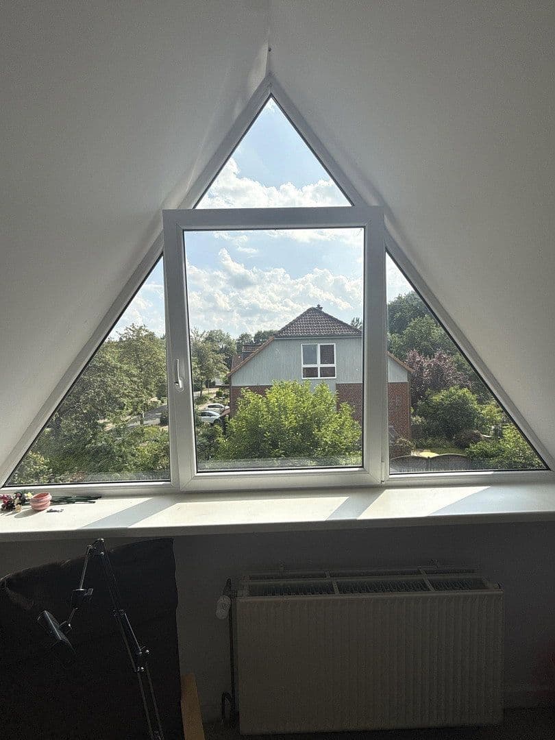 Pronájem domu 150 m², pozemek 400 m², Tunnkoppelring 55a, Hamburg, Hamburg Pronájem domu 150 m², pozemek 400 m², Tunnkoppelring 55a, Hamburg, Hamburg