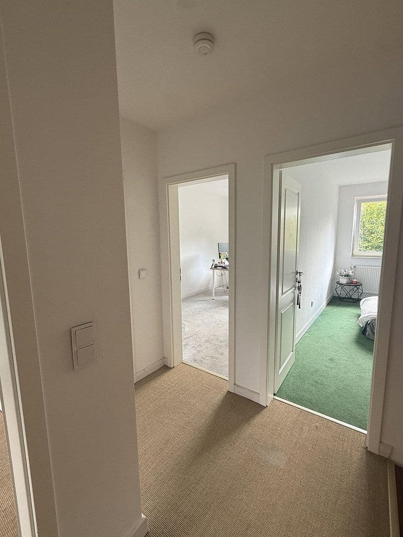Pronájem domu 150 m², pozemek 400 m², Tunnkoppelring 55a, Hamburg, Hamburg Pronájem domu 150 m², pozemek 400 m², Tunnkoppelring 55a, Hamburg, Hamburg